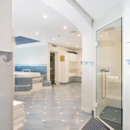 Ascovilla Charming Hideway 4* אסקונה