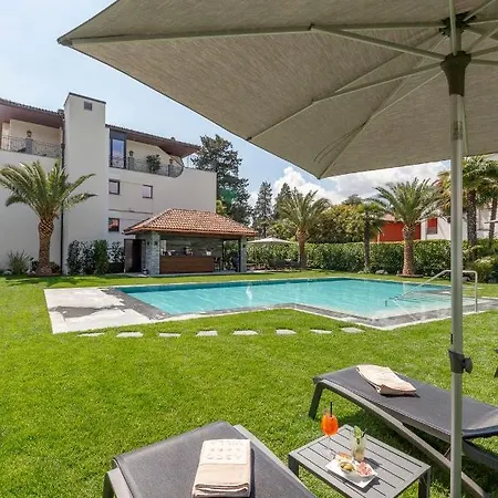 Hotel Ascovilla 4*